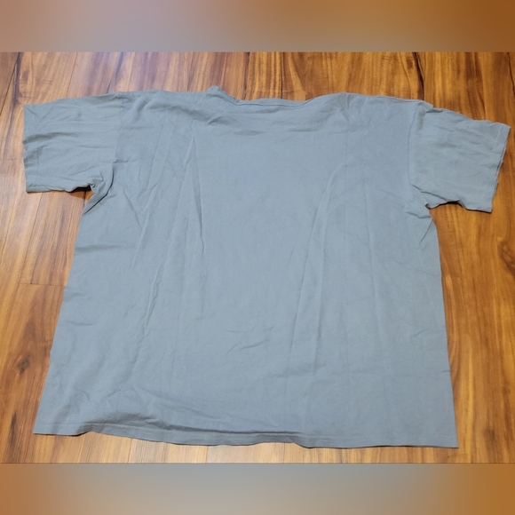 Nike Short Sleeve Shirt, Tag Size XXL - Picture 2 of 4